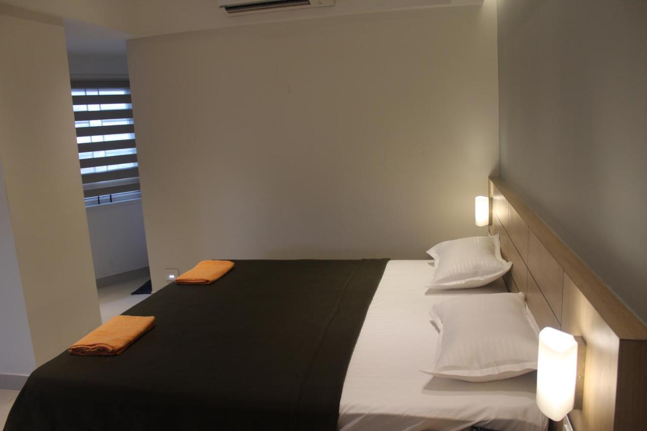 Sona Hotel Thrissur エクステリア 写真